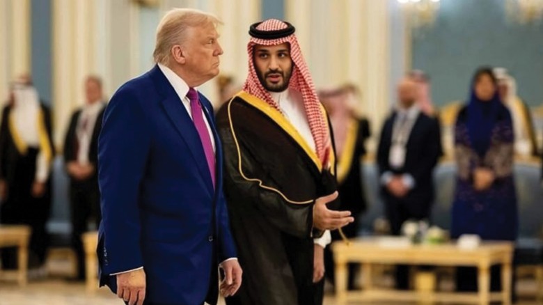 আরব দেশগুলোর সাথে ইসরায়েলের ঘনিষ্ঠতা বাড়াতে মরিয়া ট্রাম্প