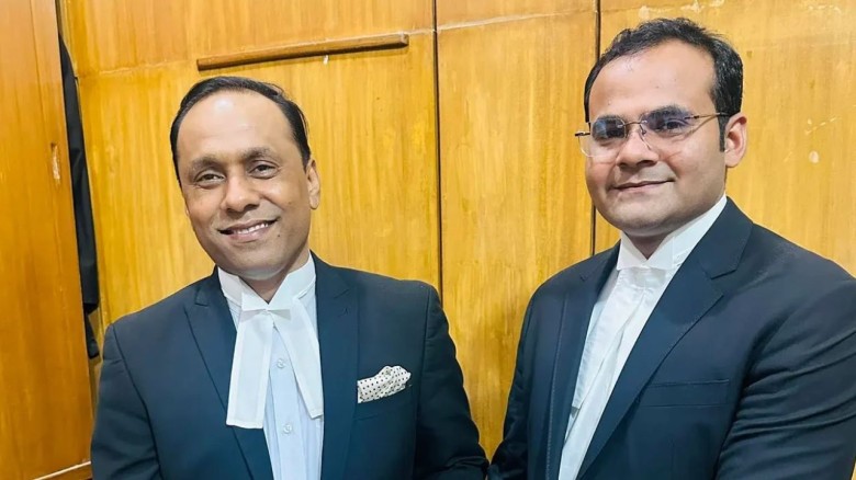 হাদির ওপর হামলাকারীর দুই আইনজীবীই বিএনপিপন্থি : দ্য ডিসেন্ট