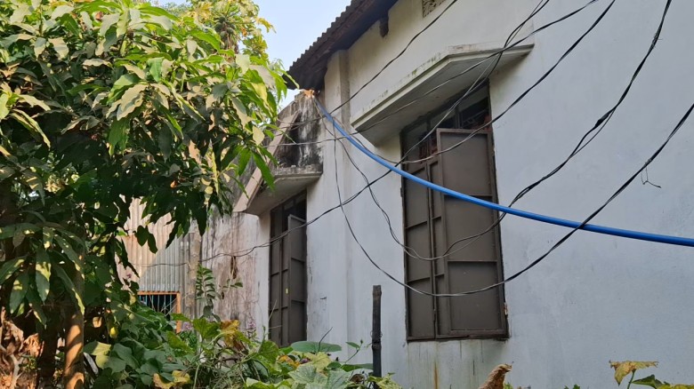 মুন্সীগঞ্জে ব্যাংক কর্মকর্তাকে ফাঁসাতে বসতঘরে চুরির নাটক!