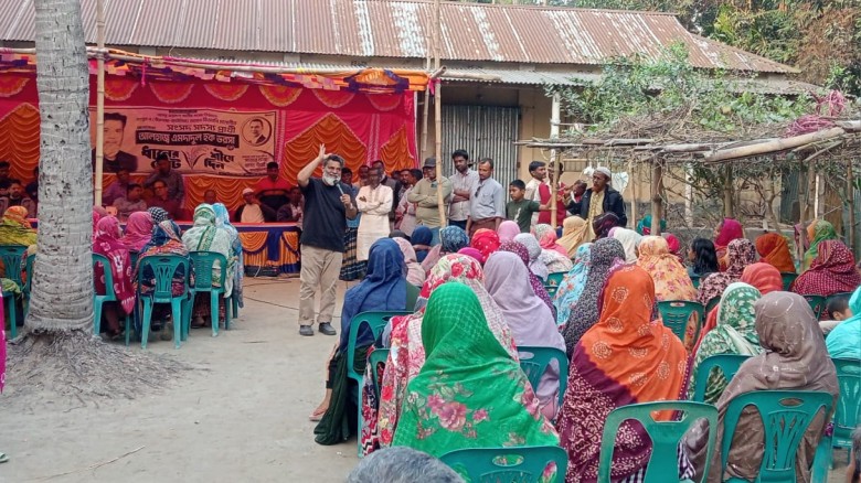 নির্বাচিত হলে ফ্যামিলি কার্ড ও এনজিও ঋণ পরিশোধের আশ্বাস এমদাদুল হক ভরসার