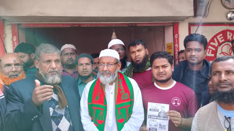 রাজশাহী-২ আসন: স্বাস্থ্য ও কর্মসংস্থান নিয়ে ডা. জাহাঙ্গীরের মহাপরিকল্পনা