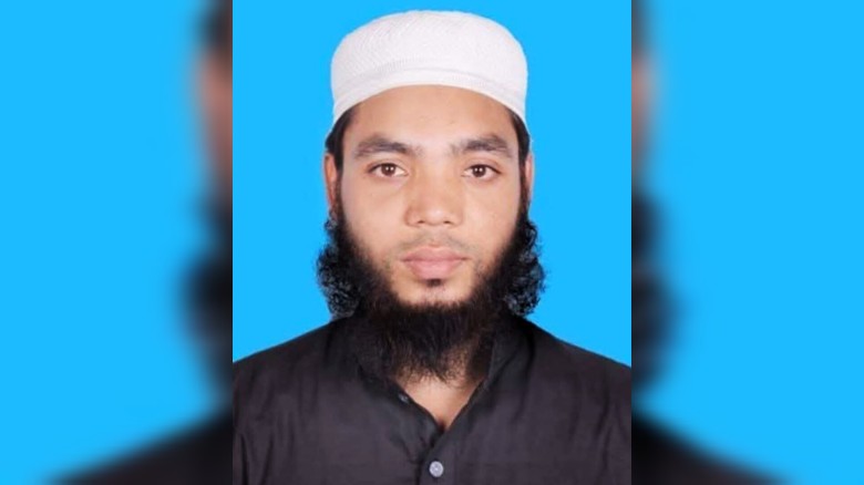 নির্বাচনী দায়িত্ব পালনে এসে প্রাণ হারালেন সহকারী প্রিজাইডিং অফিসারসহ ২ জন