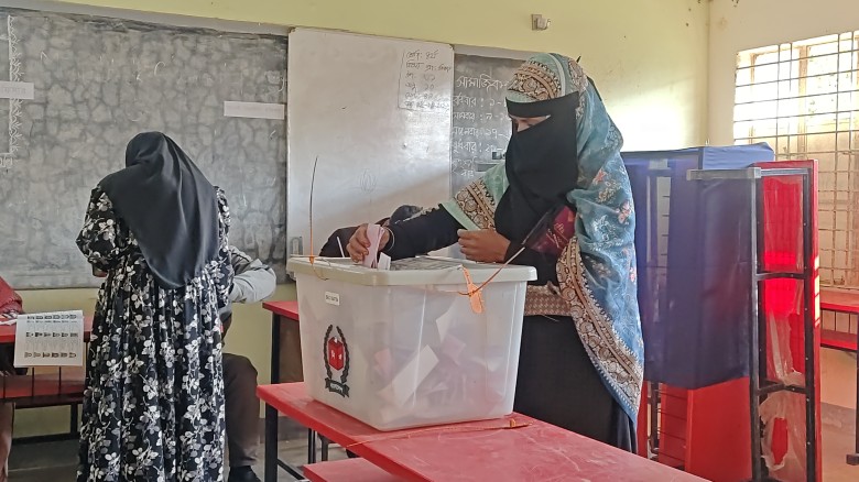 বাঘাইছড়িতে উৎসবমুখর ভোটগ্রহণ: দুপুর পর্যন্ত কাস্ট প্রায় ৫০ শতাংশ