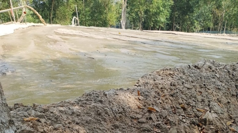 অভিযানের পরও কমলগঞ্জে থামছে না অবৈধ বালু উত্তোলন
