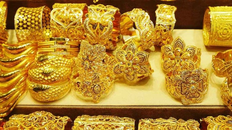 আজ যে দামে বিক্রি হচ্ছে স্বর্ণ