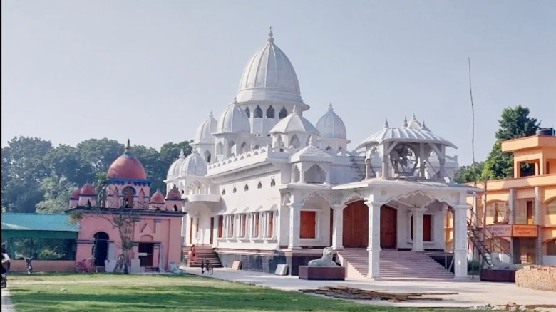 নড়াইলে শ্রী শ্রী রামকৃষ্ণ দেবের ১৯১তম জন্মতিথি ও বার্ষিক উৎসব উদযাপিত