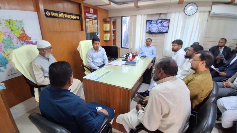 সন্ত্রাস ও চাঁদাবাজমুক্ত মডেল সাতক্ষীরা গড়তে সবার সহযোগিতা চাই: আব্দুল খালেক এমপি