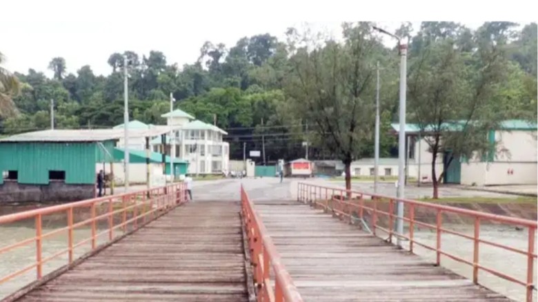 ১০ মাস ধরে বন্ধ টেকনাফ স্থলবন্দর: সচল করতে নতুন সরকারের হস্তক্ষেপ দাবি