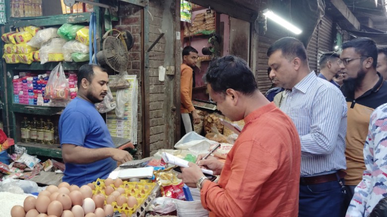 সংবাদের প্রতিফলন: মণিরামপুরে নাগরিক সেবা ও বাজার মনিটরিং জোরদার
