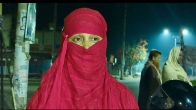 রাজশাহীতে রাতে রিকশাচালকই যখন ছিনতাইকারী: সর্বস্ব হারালেন বিদেশগামী নারী