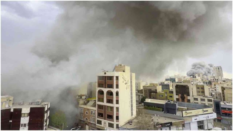 ইরানে মার্কিন-ইসরায়েলি হামলায় নিহতের সংখ্যা বেড়ে ৭৮৭