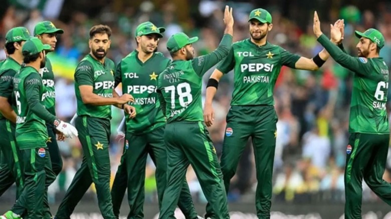 পাকিস্তানের ২৭৫ রানের টার্গেটে শুরুতে ধুঁকছে বাংলাদেশ