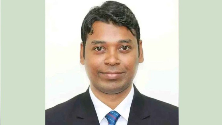 হাতিয়ার ইউএনও’র ১০টি ভিডিও ফাঁসের পর বেরিয়ে এলো অন্ধকার জগত
