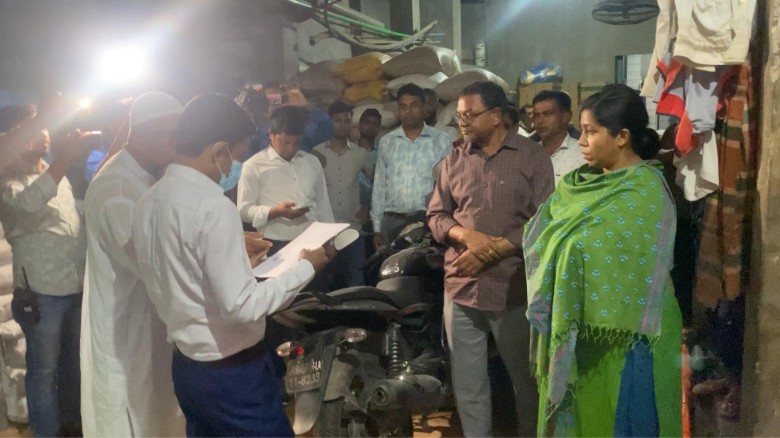 শেরপুরে আবাসিক ভবনে ডিজেল মজুদ: ব্যবসায়ীকে জরিমানা