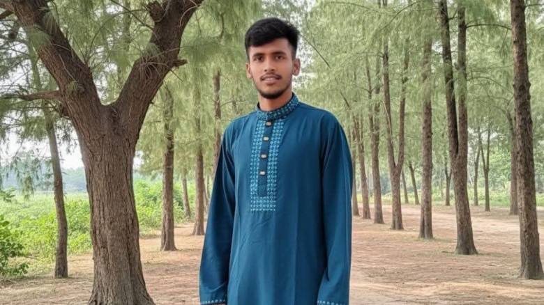 মাত্র ১০০ টাকার জন্য আমতলীতে পোশাক শ্রমিক খুন!