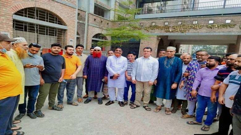 আত্মসমর্পণ: জামালপুরে নিষিদ্ধ আ.লীগের ১৯ নেতাকর্মী কারাগারে