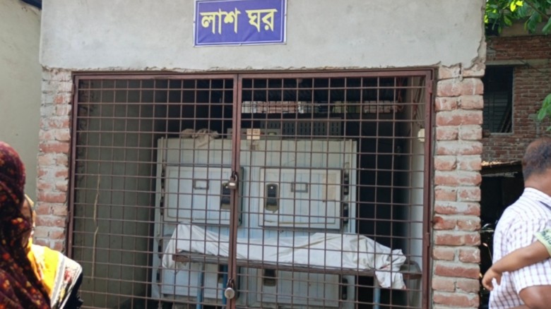 ঝিনাইদহে রাস্তা পারাপারের সময় ভ্যানের ধাক্কায় বৃদ্ধ নিহত