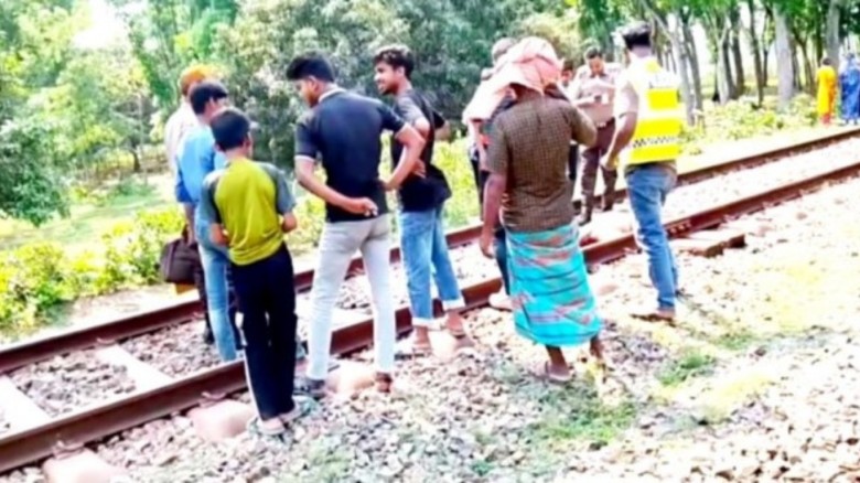 চুয়াডাঙ্গায় ট্রেনে কাটা পড়ে মসজিদের ইমামের মৃত্যু