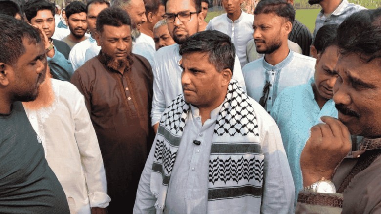 ঝড়ে ক্ষতিগ্রস্ত কৃষকদের পাশে ব্যারিস্টার নওশাদ জমির