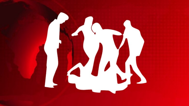 খুলনায় মাছ চুরির অভিযোগে গণপিটুনিতে যুবকের মৃত্যু