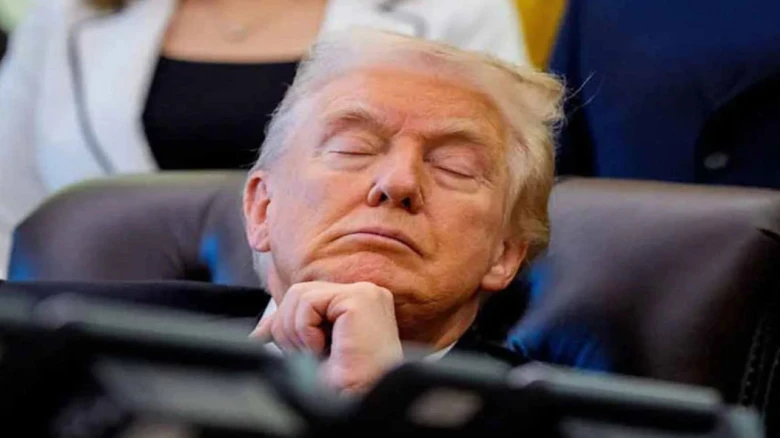 ট্রাম্পের হাসপাতালে ভর্তির গুঞ্জন ‘পাগলামি’, কাজ চালিয়ে যাচ্ছেন প্রেসিডেন্ট: হোয়াইট হাউস