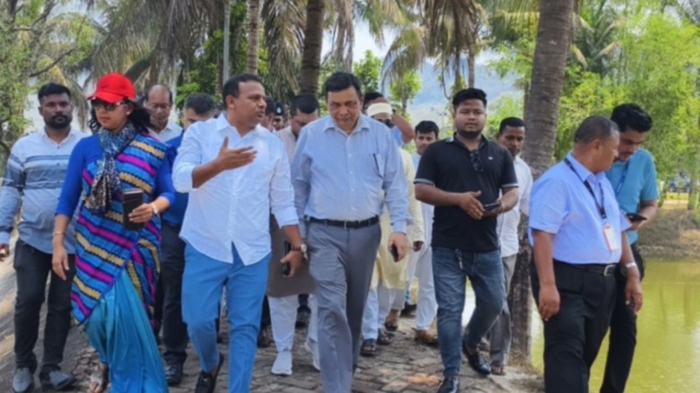 সচল হচ্ছে টেকনাফ স্থলবন্দর, নৌপ্রতিমন্ত্রীর পরিদর্শন