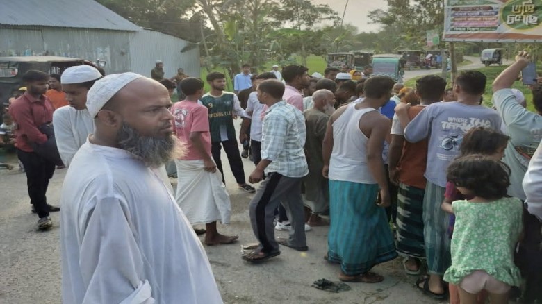 ময়মনসিংহে ইজিবাইক-মোটরসাইকেল সংঘর্ষে নিহত ২
