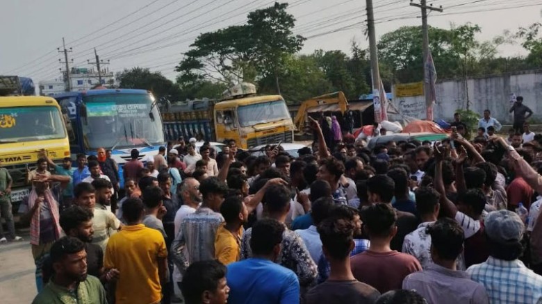 ঢাকা-ময়মনসিংহ মহাসড়ক অবরোধ