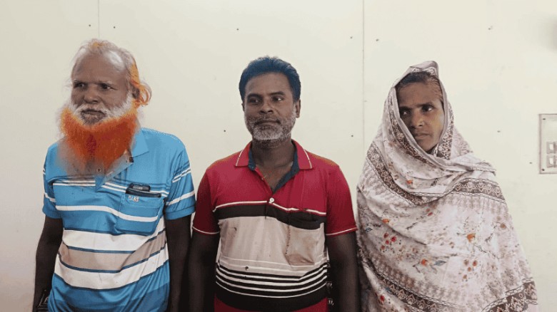 পুলিশের বিরুদ্ধে হত্যা মামলা আপসের চাপের অভিযোগ