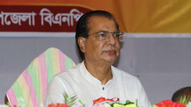 ত্রাণমন্ত্রী হঠাৎ অসুস্থ, এয়ার অ্যাম্বুলেন্সে নেওয়া হচ্ছে ঢাকায়