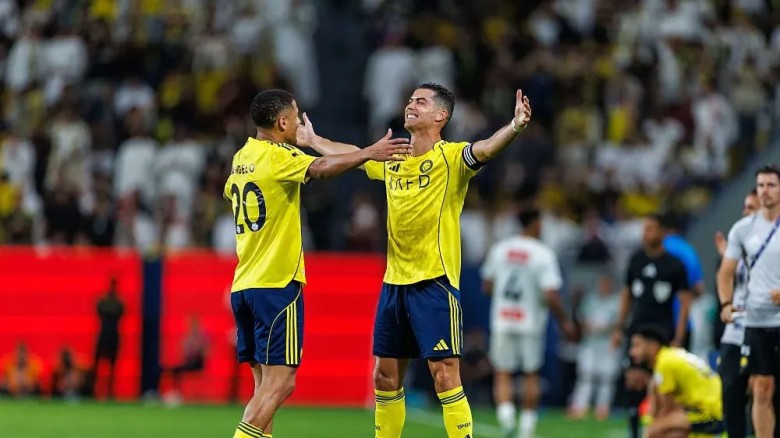 রোনালদোর রেকর্ড গড়া গোলে শিরোপার পথে আরও একধাপ এগিয়ে গেল আল-নাসর