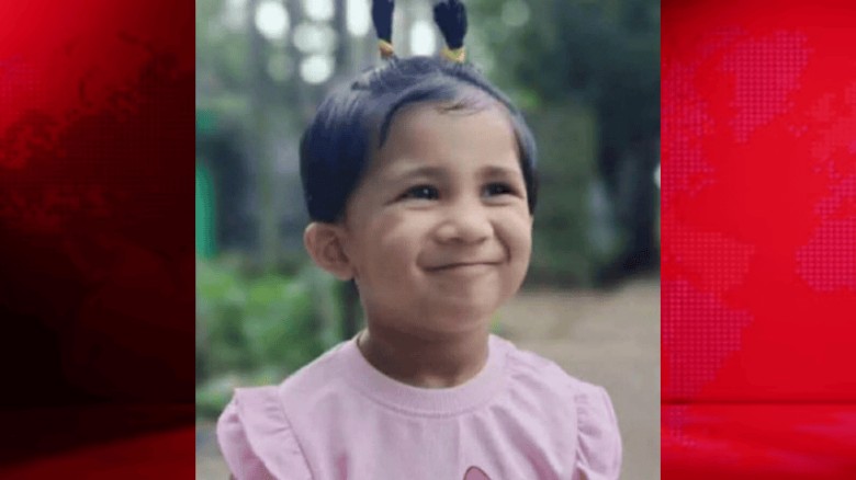 কক্সবাজারে মায়ের সাথে জেলে ৮ বছরের শিশু