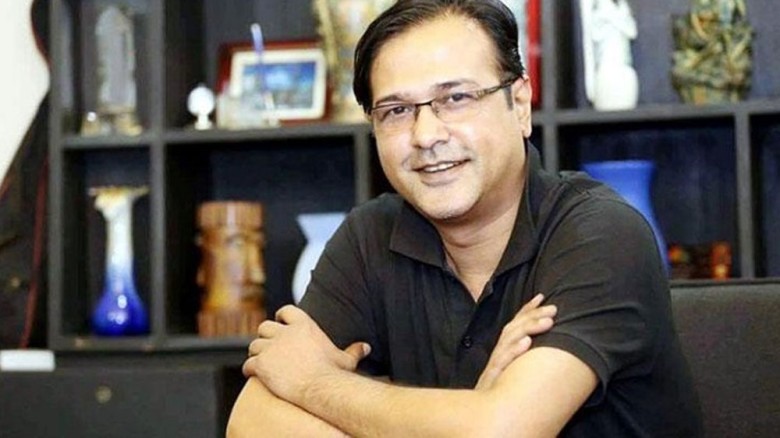 মদের মামলায় খালাস পেলেন আসিফ আকবর