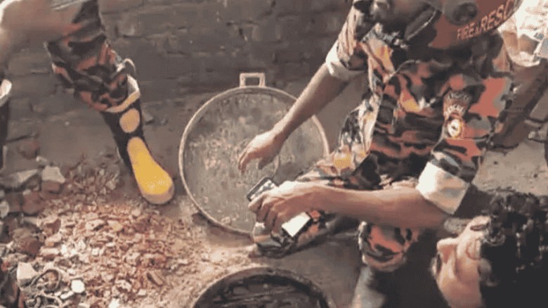 সেফটি ট্যাংকে নেমে নির্মাণ শ্রমিকের মৃত্যু