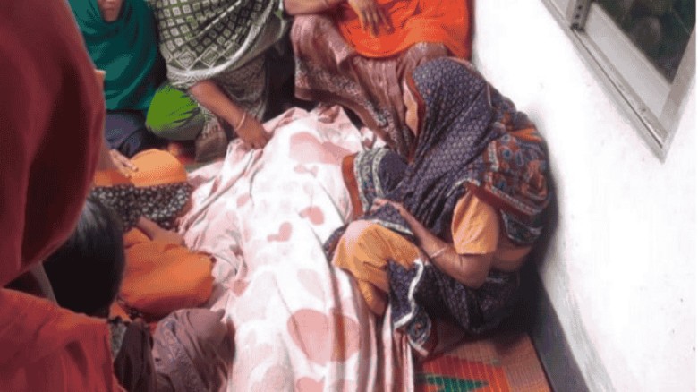 ঈশ্বরদীতে ওড়না পেঁচিয়ে আলিম পরীক্ষার্থীর মৃত্যু