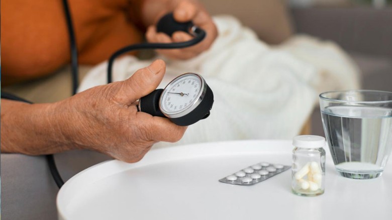 লো ব্লাড প্রেসার কখন ভয়ের কারণ হতে পারে?