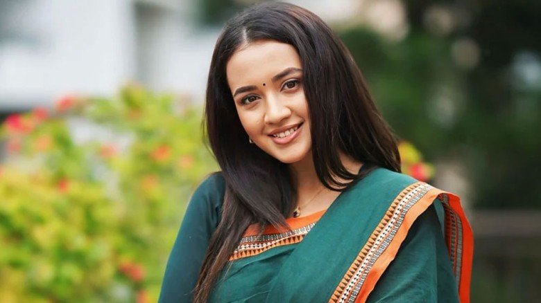 আমার মনে হয়, সবার সবকিছু করার দরকার নেই: আইশা খান