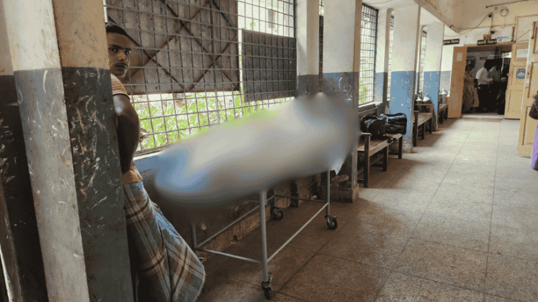 কিশোরগঞ্জে ট্রলির ধাক্কায় ভ্যানচালকের মৃত্যু