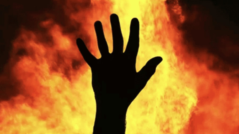 শাজাহানপুরে স্ত্রীর তালাকের ক্ষোভে স্বামীর আত্মাহুতি