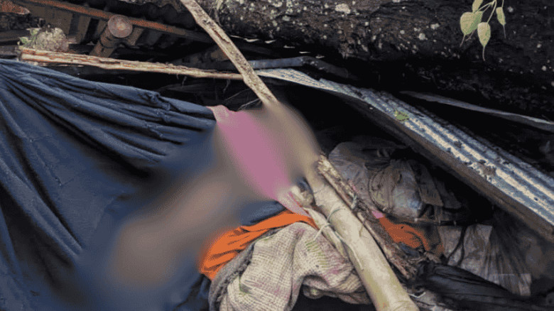 কালবৈশাখীর তাণ্ডবে দোকান ভেঙে ব্যবসায়ী নিহত