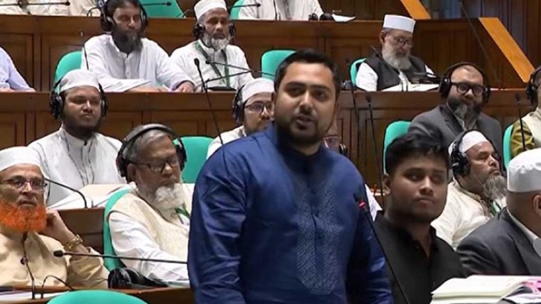 জুলাই সনদকে ‘প্রতারণার দলিল’ বানিয়েছে বিএনপি: নাহিদ ইসলাম