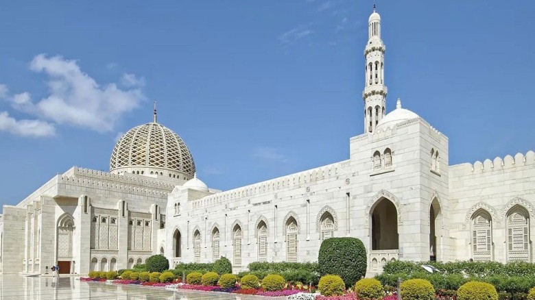 জুমার দিনের যেসব আমলে গুনাহ মাফ হয়