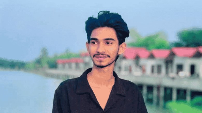 বিয়ের কেনাকাটার পর কলেজ ছাত্রের আত্মহত্যা