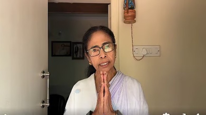 মমতা বন্দ্যোপাধ্যায়ের জরুরি বার্তা