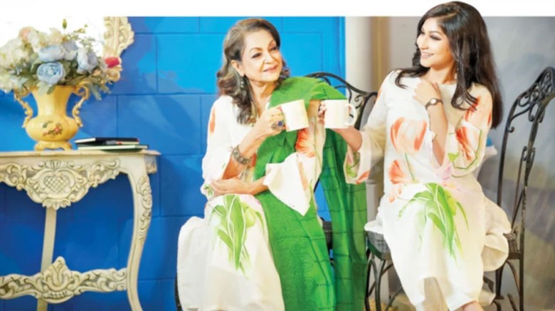 মায়ের ছায়ায়: মা ও সন্তানের চিরন্তন সম্পর্কের গল্প