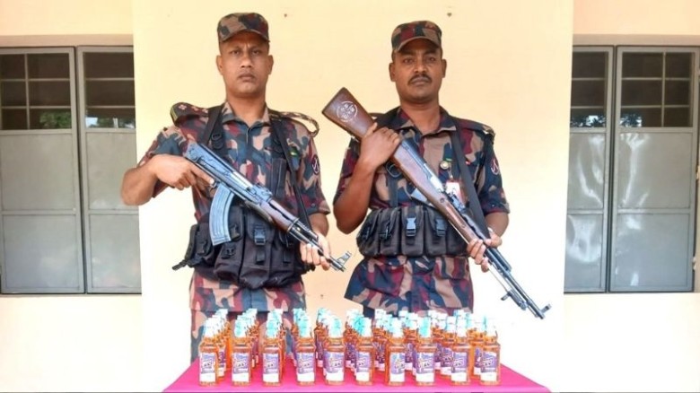 বিরলে ভারতীয় মদ উদ্ধার