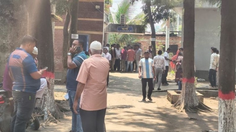 ফেনীতে বিদ্যুৎস্পৃষ্টে কারখানা শ্রমিকের মৃত্যু