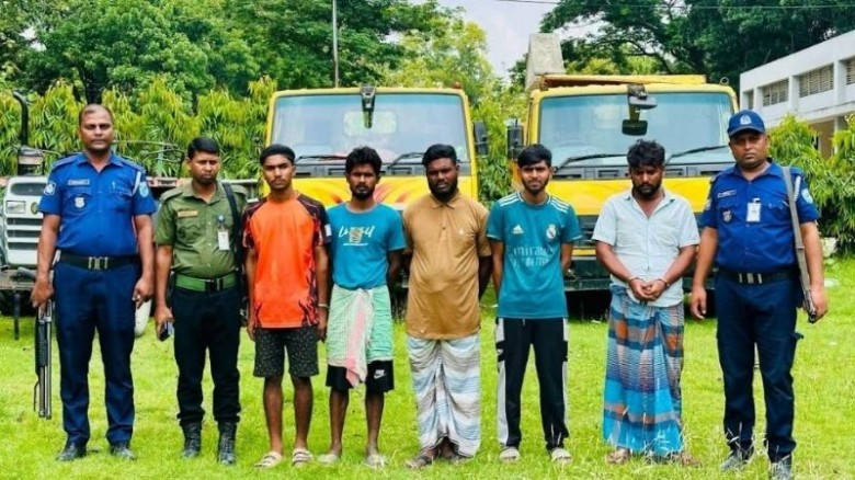 টাঙ্গাইলে অবৈধ মাটি কাটায় ৫ জনের সাজা