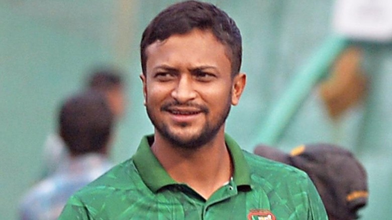 জাতীয় দলে ফেরার জন্য কতদিন অপেক্ষা করবেন, জানালেন সাকিব