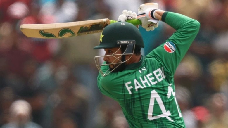 ইয়র্কশায়ারে যোগ দিলেন পাকিস্তানি অলরাউন্ডার ফাহিম আশরাফ